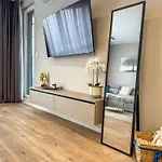 2bр In A Modern Complex *